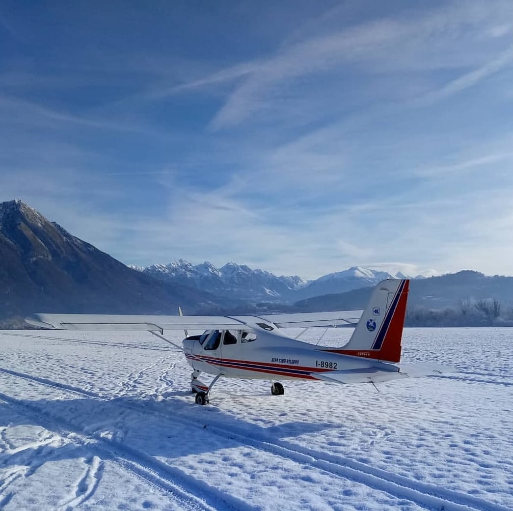 Tecnam P-92 Echo Super I-8982